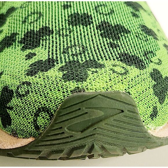 Womens 9 M Brooks Launch 6 St Patrick’s Day Green Shamrocks Running Lucky Shoes - Picture 6 of 16